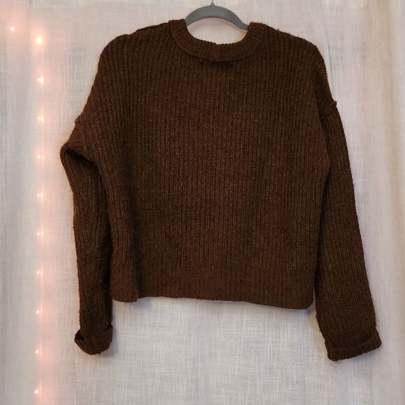 AE Cozy Brown Knit Sweater - Picture 4 of 7